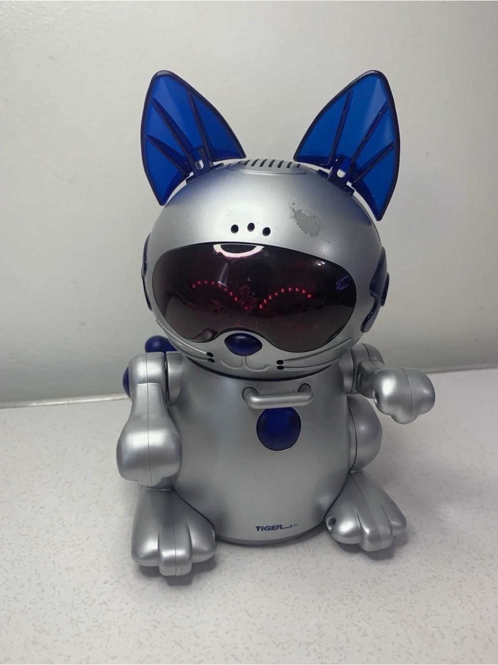 Sega Toys Tiger Robot Cat 2000 Grey/Blue Tested Works Interactive Pet